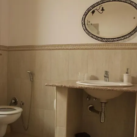 Casa Ica Oda ve Kahvaltı 3*